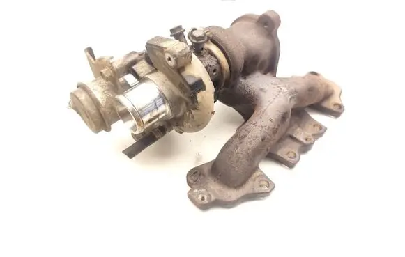 Nissan Qashqai Turbo 144106079R