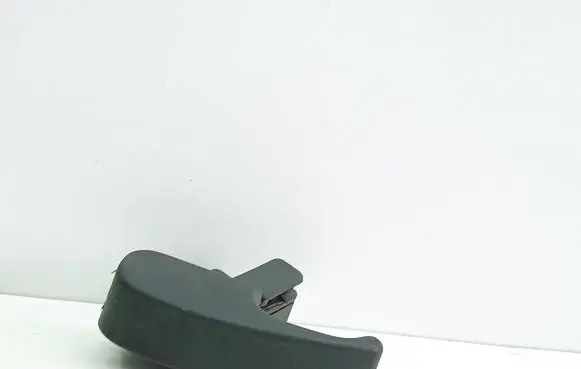 Skoda Octavia Mk1 (1U) Engine bonnet (hood) release handle 1H1823533