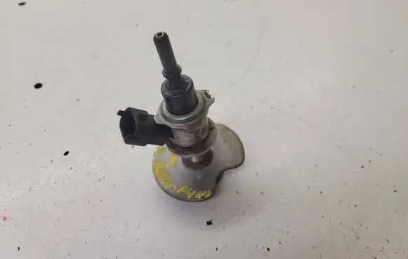 Dodge RAM AdBlue injector 05281672AB 210813050412 0444021085