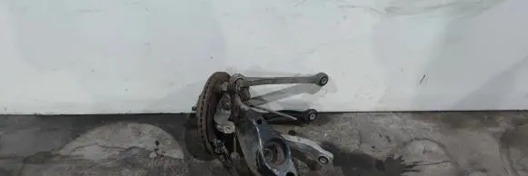 Dodge Challenger Rear suspension assembly kit set 68079760AA