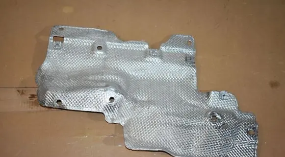 Porsche Cayenne (9Y0 9Y3) Exhaust heat shield 4M0825691N55