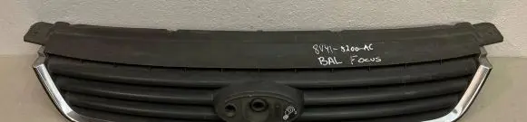 Ford Kuga I Front grill 8V41R7081A 8V41R7081