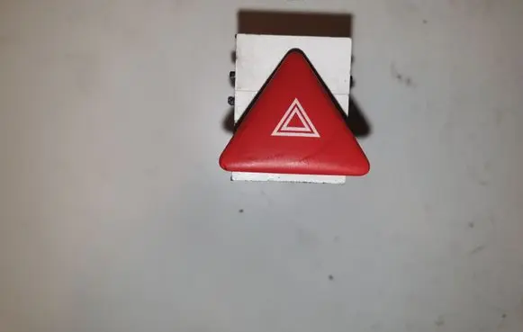 Volkswagen PASSAT B6 Hazard light switch 3C0953509