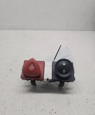 Renault Megane II Hazard light switch 8200095493