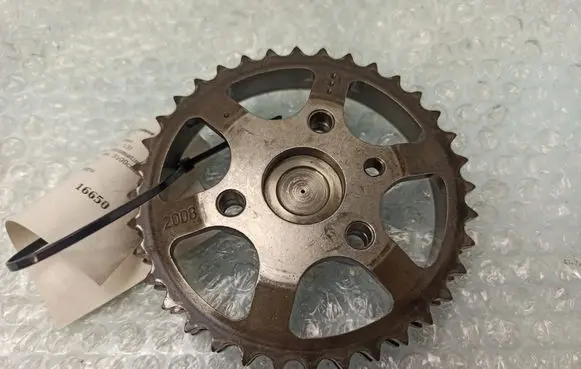Mercedes-Benz R W251 Timing chain sprocket A64601