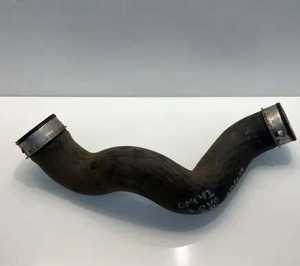 Intercooler hose/pipe