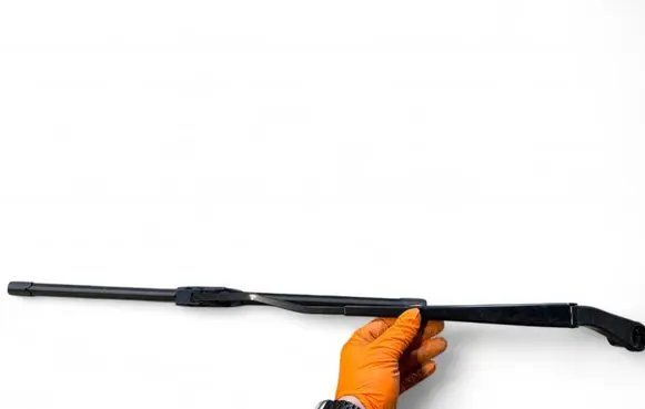 Dodge Challenger Windshield/front glass wiper blade 