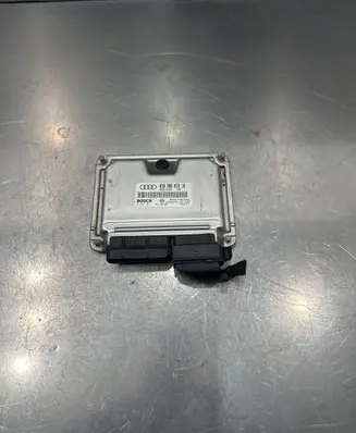 Audi A4 S4 B6 8E 8H Engine control unit/module 038906019JQ 1039S00655 0281011142