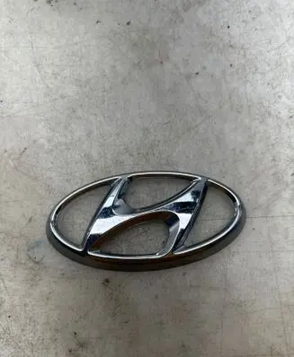 Hyundai i40 Manufacturers badge/model letters 863413Z000