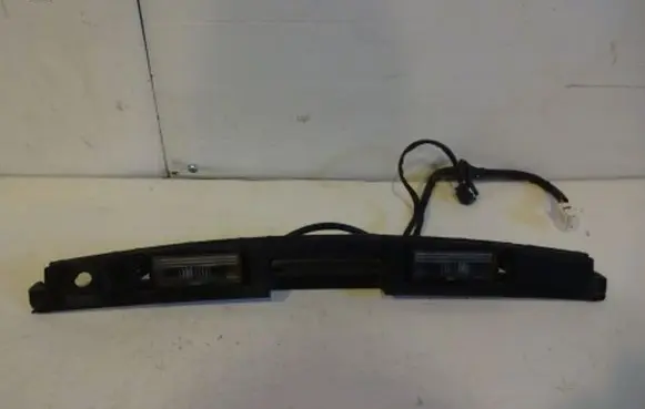 Hyundai Tucson JM Trunk door license plate light bar 