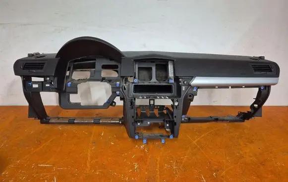 Opel Astra H Dashboard 13113829