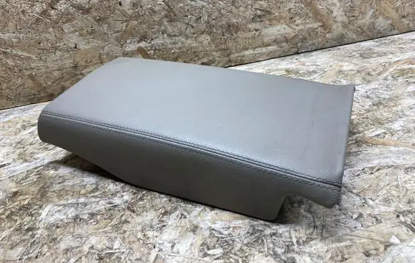 Mercedes-Benz SL R230 Rear seat armrest A2306801239