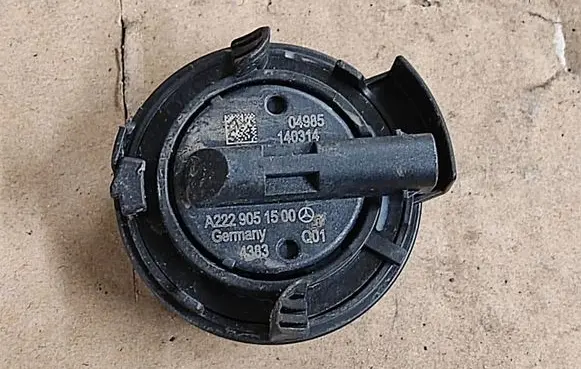 Mercedes-Benz S W222 Airbag deployment crash/impact sensor A2229051500 04985 140314