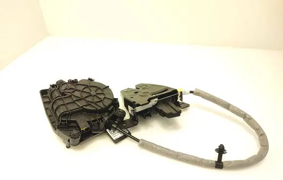 Loading door lock