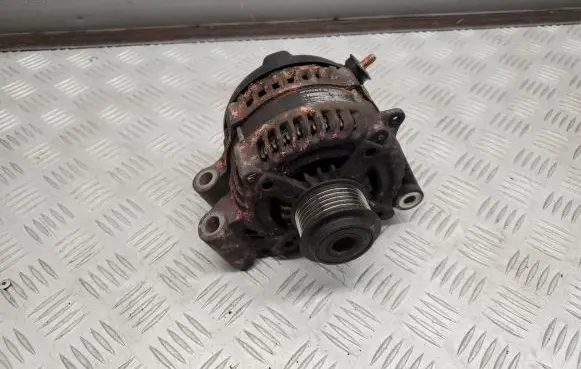 Jaguar XF Generator/alternator 8W8310300AB