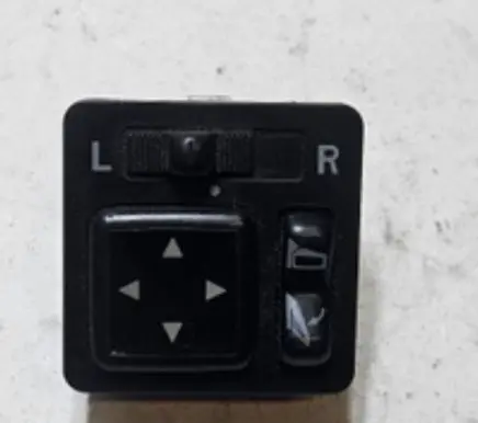 Mitsubishi Lancer Wing mirror control module MR227100 227100 0280D4