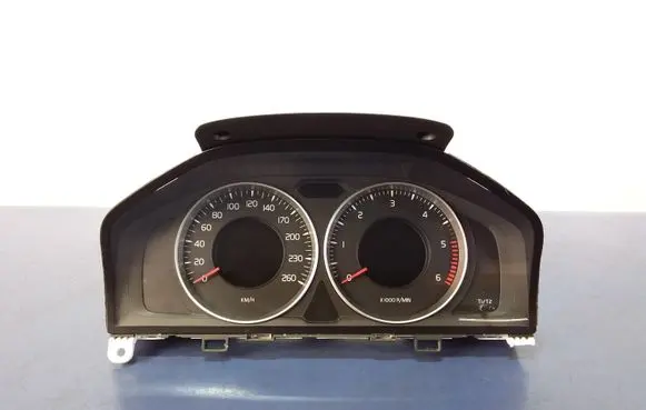 Volvo S60 Speedometer (instrument cluster) 31343323AA