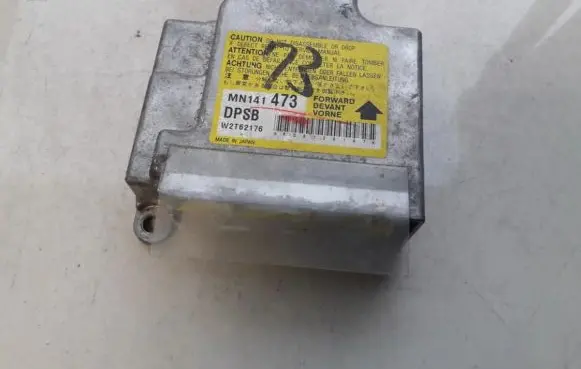 Mitsubishi Lancer Airbag control unit/module mn141473 w2t62176