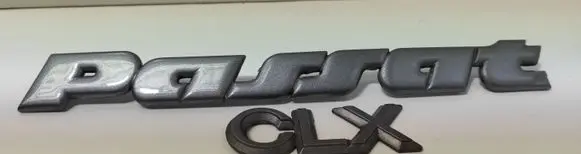 Volkswagen PASSAT B3 Manufacturers badge/model letters 