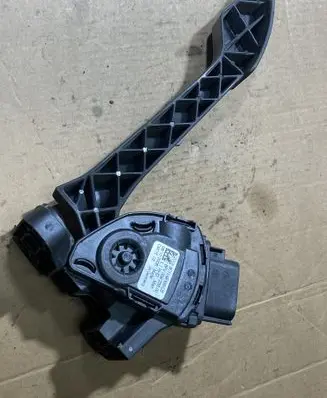 Ford Transit Accelerator throttle pedal 6C119F836CB