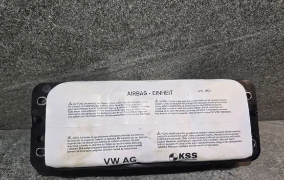 Audi A3 S3 8V Passenger airbag 8V0880204D