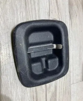 Mitsubishi Pajero Other interior part MR395115
