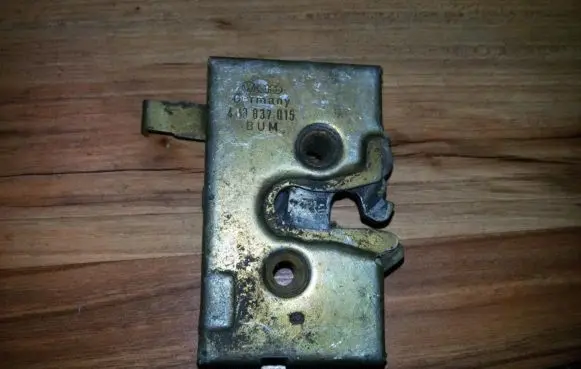 Audi 100 200 5000 C3 Front door lock 443837015