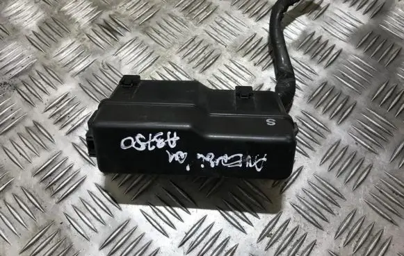 Toyota Avensis T250 Fuse box set