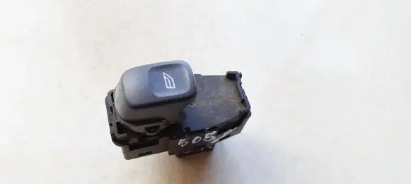Volvo S80 Electric window control switch 9476697