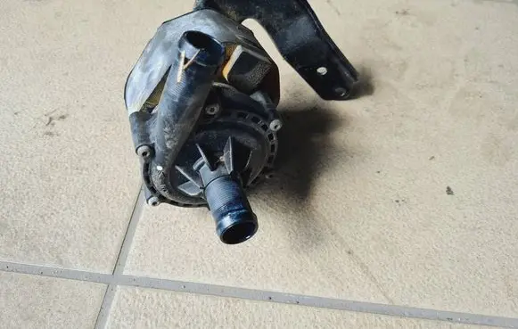 Water pump
