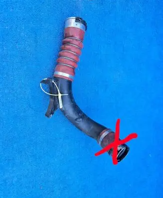 BMW X1 F48 F49 Intercooler hose/pipe 9888457