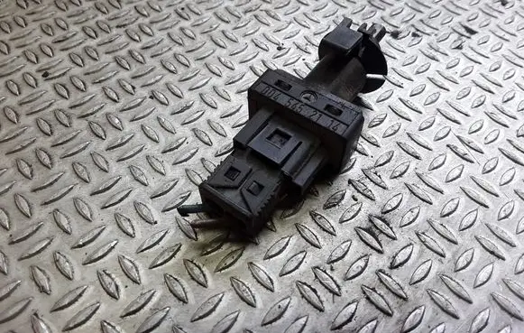 Mercedes-Benz Sprinter W901 W902 W903 W904 Clutch pedal sensor 0045452114