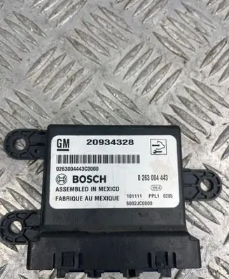 Opel Insignia A Door control unit/module 20934328 0263004443