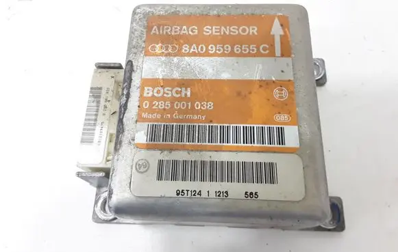 Audi A4 S4 B5 8D Airbag control unit/module 8A095965C 0285001038