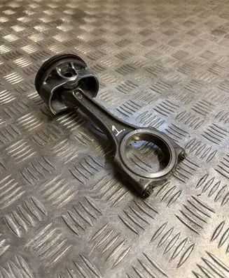 Porsche Cayenne (9Y0 9Y3) Piston with connecting rod B6AK