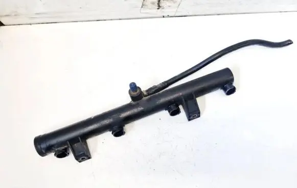 Fuel main line pipe