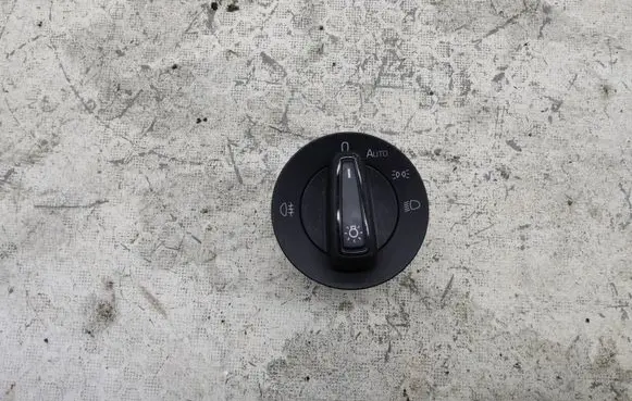 Skoda Kamiq Light switch 565941431B