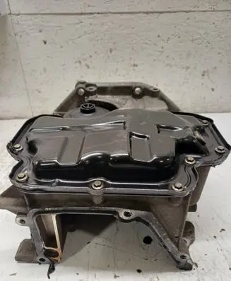 Renault Captur Oil sump 111104R