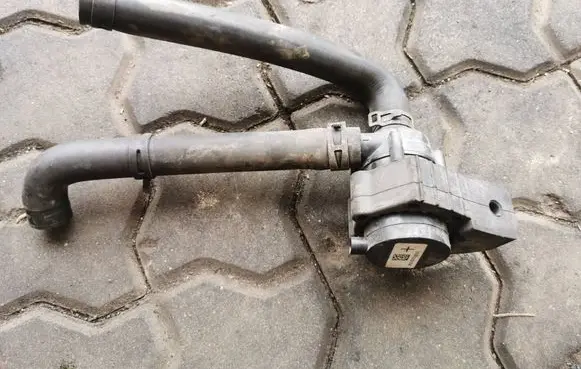BMW 5 E60 E61 Electric auxiliary coolant/water pump 9021337B 12013