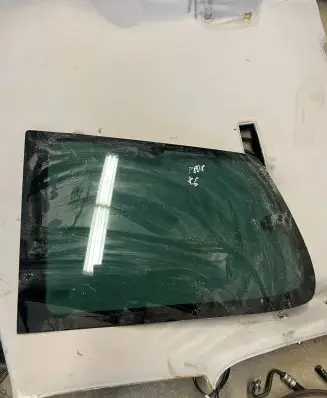 Peugeot 807 Rear side window