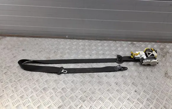 Audi A7 S7 4G Front seatbelt 4G8857705E