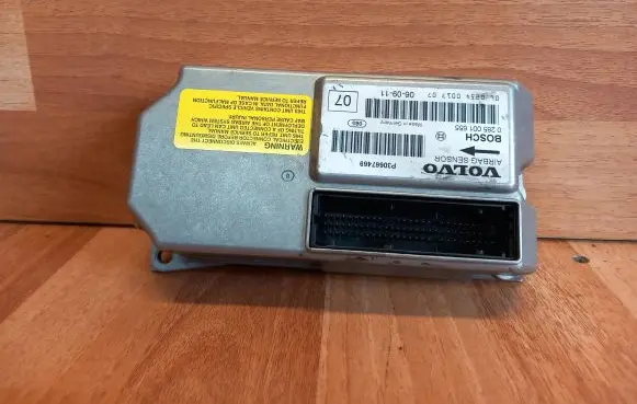 Volvo XC70 Airbag control unit/module P30667469 0285001655 060254001707