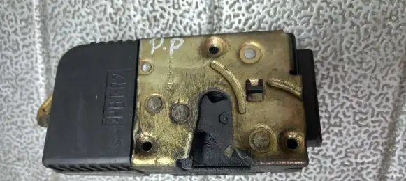 Fiat Ulysse Front door lock