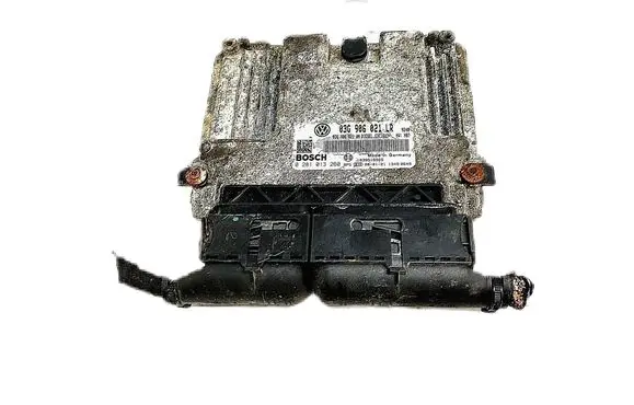 Volkswagen PASSAT B5.5 Engine control unit/module 03G906021LR