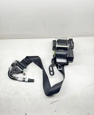 BMW 5 F10 F11 Front seatbelt 628640900 010L0000 628460700D
