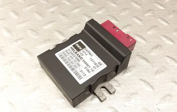BMW 3 F30 F35 F31 Fuel injection pump control unit/module 7371832 16147371832