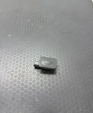 Jaguar XE Tailgate opening switch GX7314K147AA