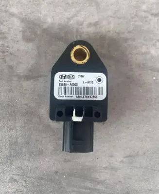 KIA Ceed Airbag deployment crash/impact sensor 95920A6000