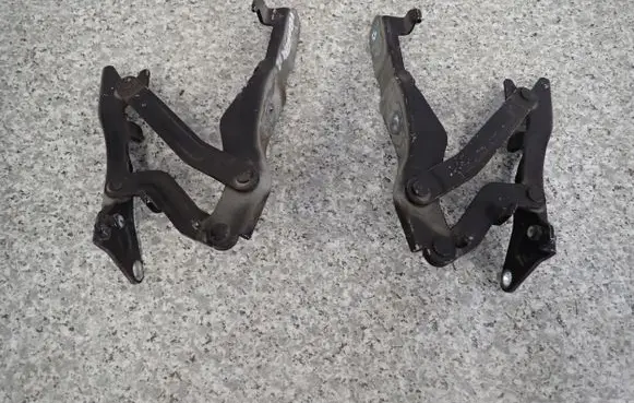 Hyundai Veloster Engine bonnet/hood hinges