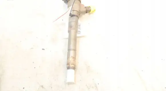 Fuel injector